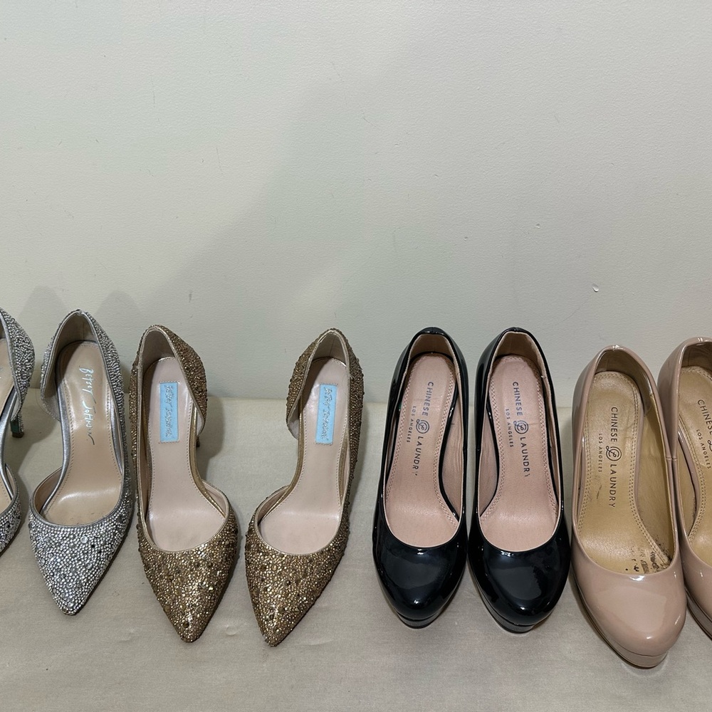 Chinese Laundry & Betsey Johnson Bundle of 4 Pairs Women’s Heels – Size 6 – $80